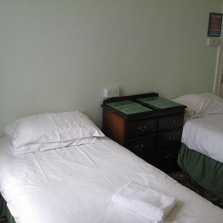 Aaran Central Guesthouse Αμπερντήν Δωμάτιο φωτογραφία